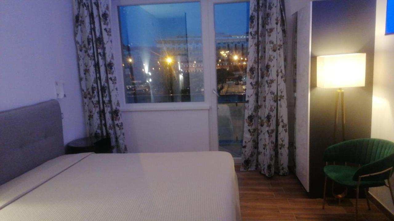 B&B Mini Hotel Incity Salerno Zewnętrze zdjęcie