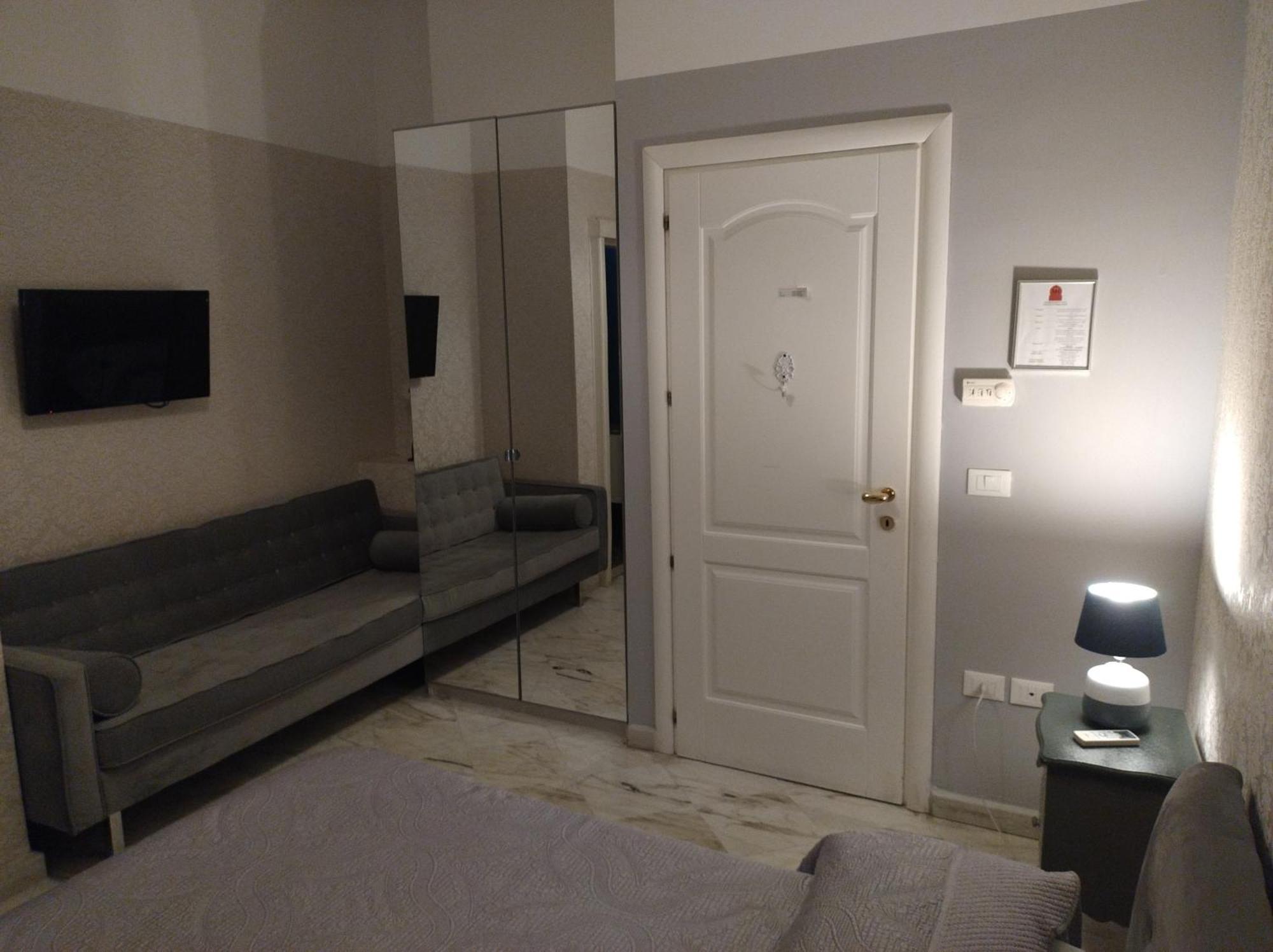 B&B Mini Hotel Incity Salerno Zewnętrze zdjęcie